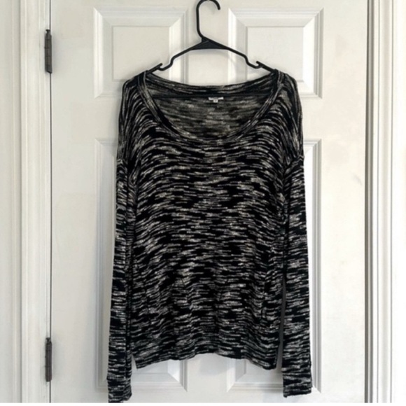 Splendid Heathered Sweater size M - Picture 1 of 10
